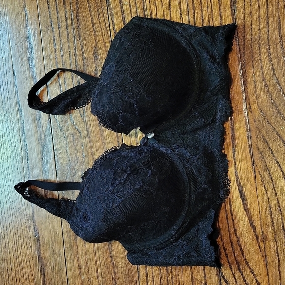 Victoria's Secret Other - Victoria's Secret Bra